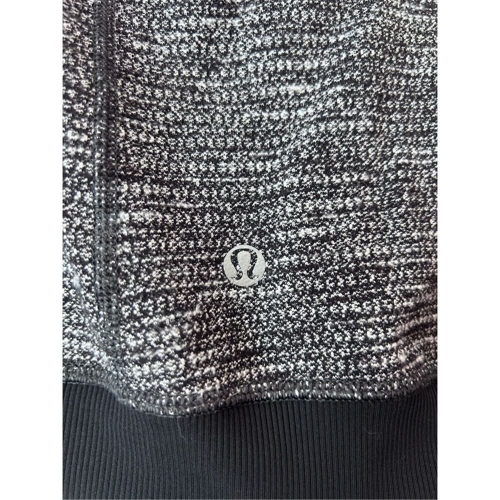Lululemon Be Present Jacket Size 6 - Picture 7 of 7